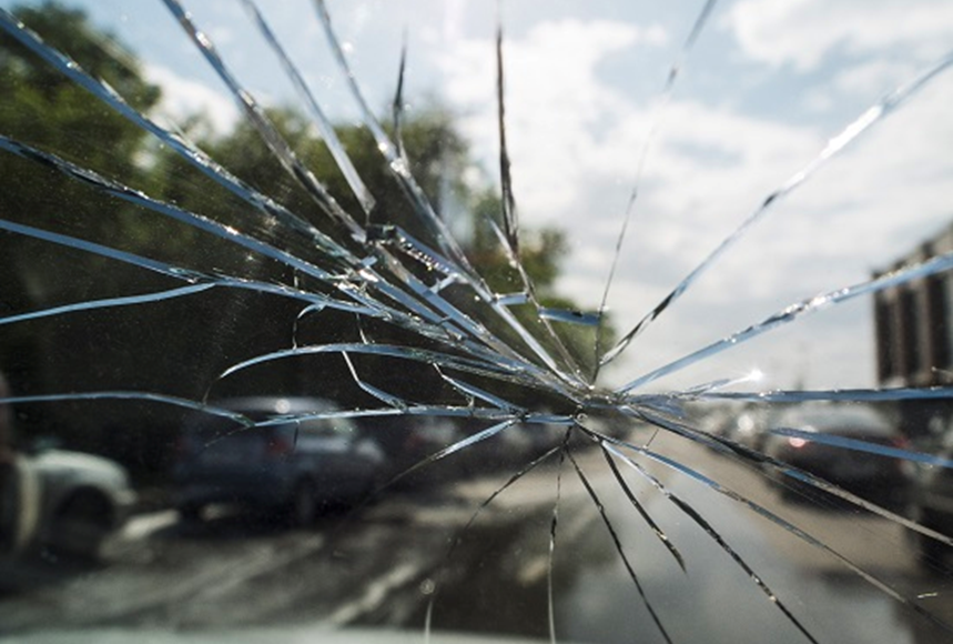 How to Replace Your Automobile Windshield