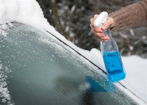 Some tips for defrosting a car windshield